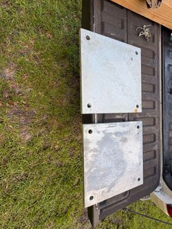 16”x16”x3/4” thick galvanized plates. 50$ each firm.