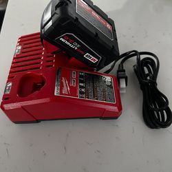 Charger And Battery 3.0Ah