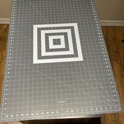 Large Crafting Cutting Mat