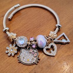 Hello Kitty Bracelet 