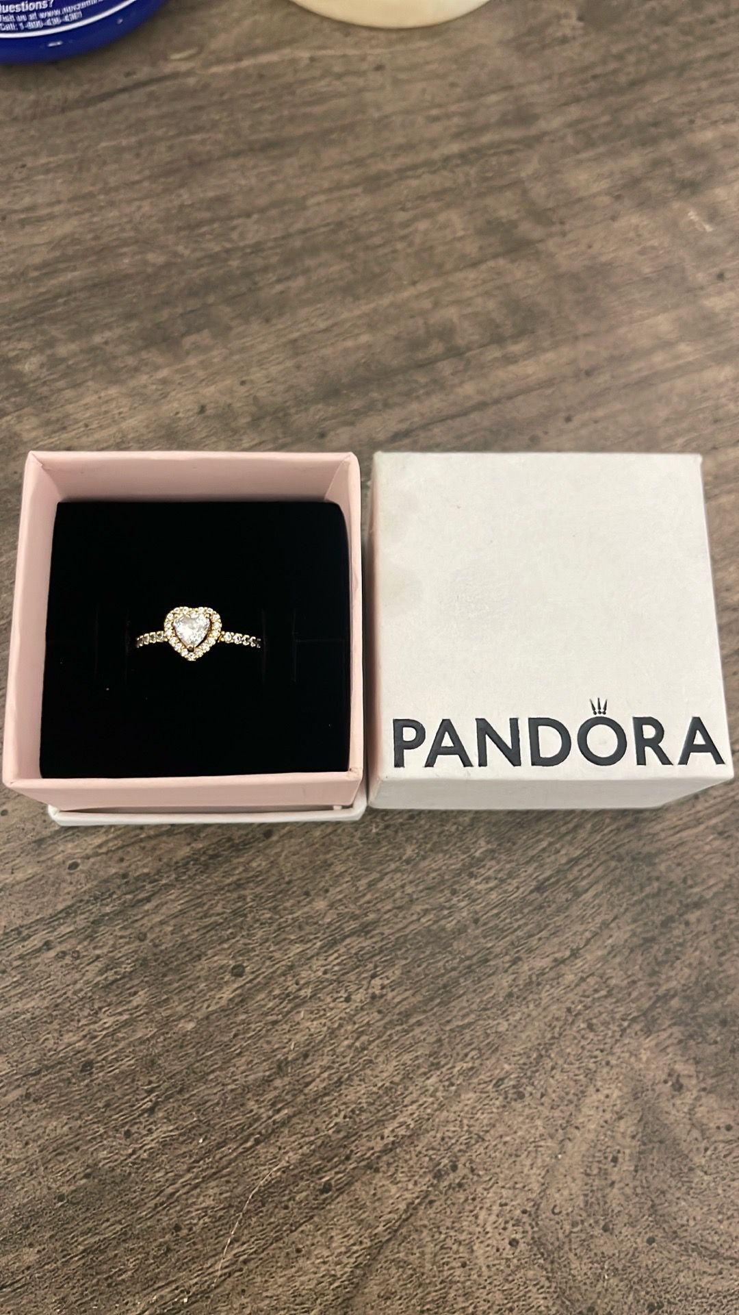 Pandora Elevated Heart Ring Size 6