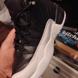 AJ 12 SIZE 2.5 Y 