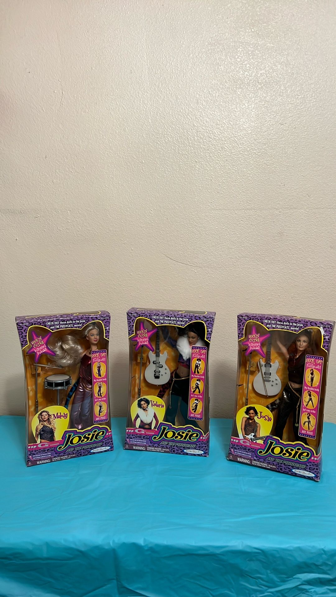 Josie And The Pussycats Dolls