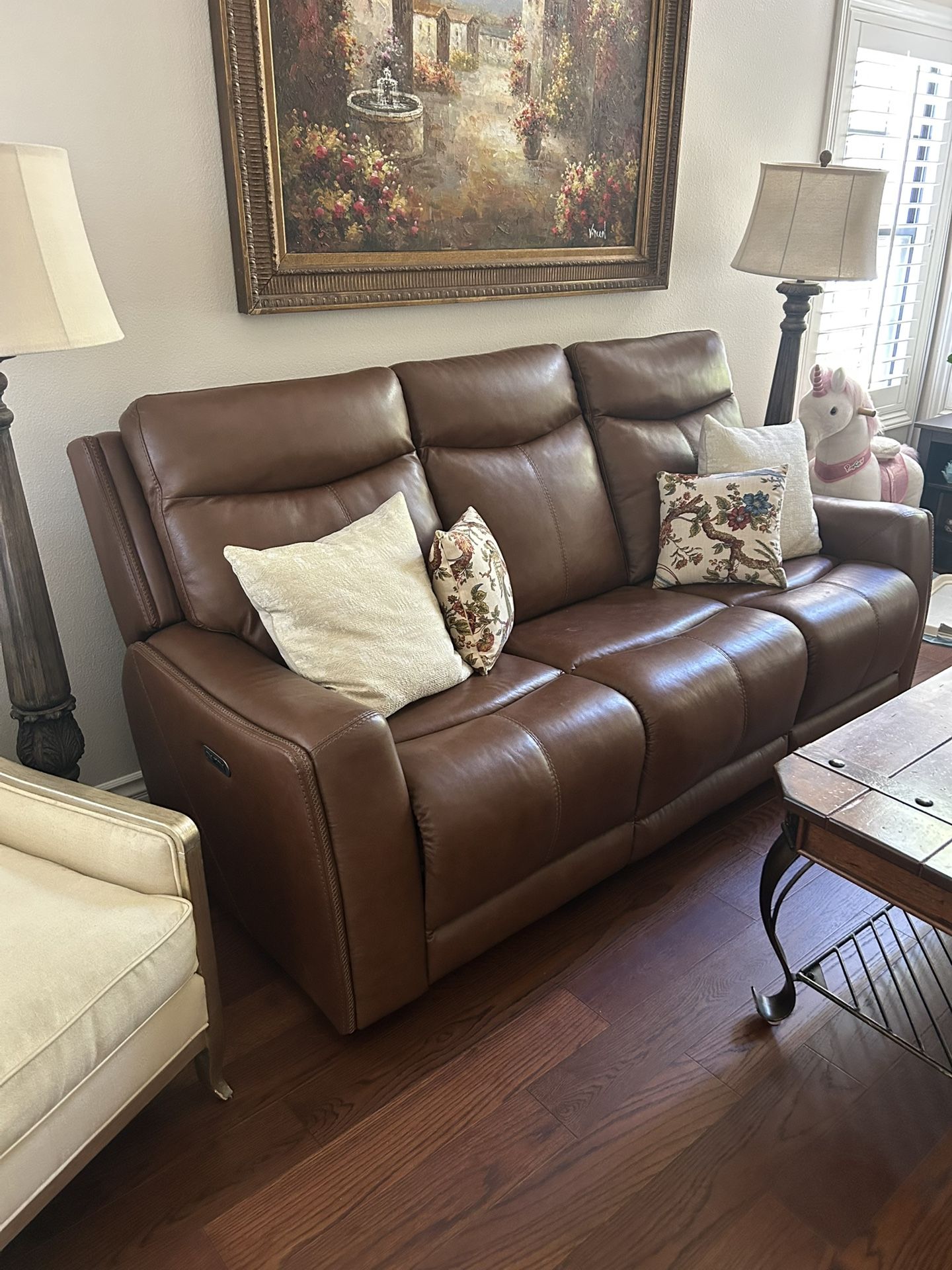 Luxurious Brown Leather Reclining Sofa – Like New!