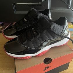 Air Jordan 11 Retro Low Breds