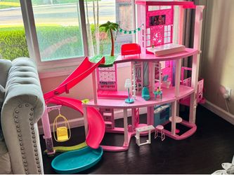 Barbie Dreamhouse with SUV & Boat!