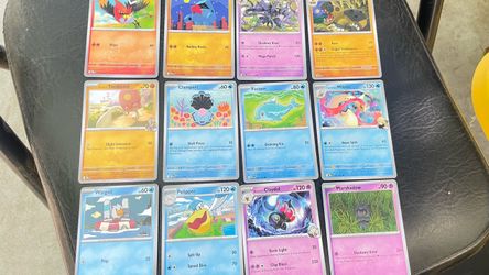 Pokémon Trading Cards Lot of 12