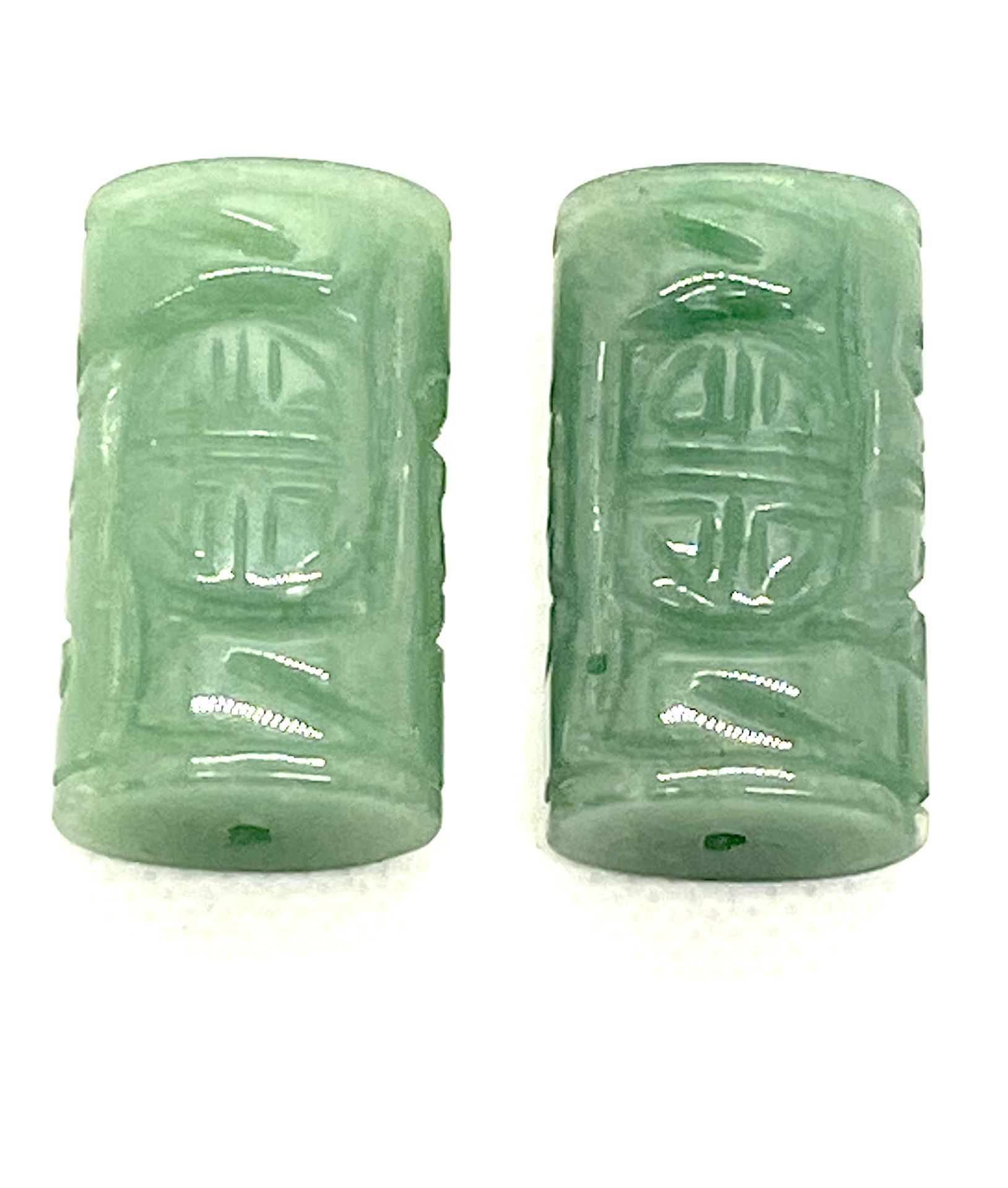 Pair Of Jade 38mm Beads