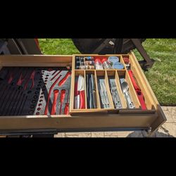 Drawer/ Battery setup for Toyota Sequoia