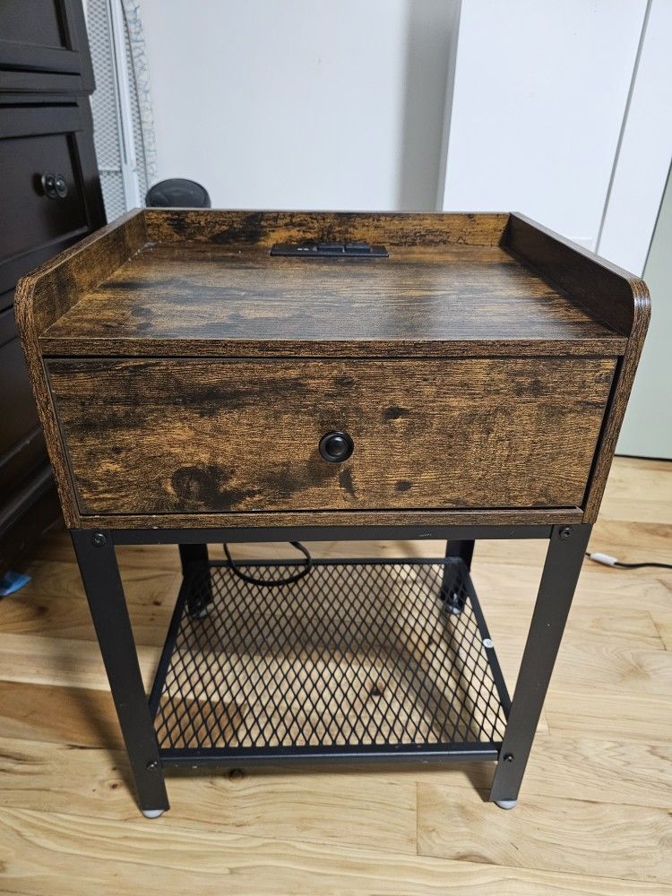 Night Stand with charging station and USB