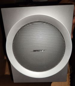 BOSE COMPANION  3 WIRED MULTIMEDIA  SPEAKER SYSTEM WITH SUBWOOFER READ DESCRIPTION
