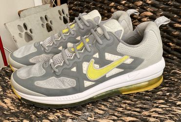 Men’s Nike AirMax Athletic Shoes Size 12