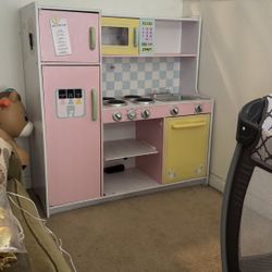 Wooden Play Kitchen 