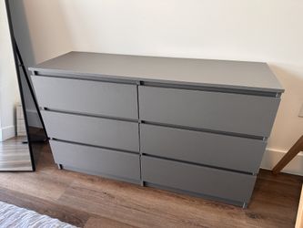 6-Drawer Dresser – Excellent Condition