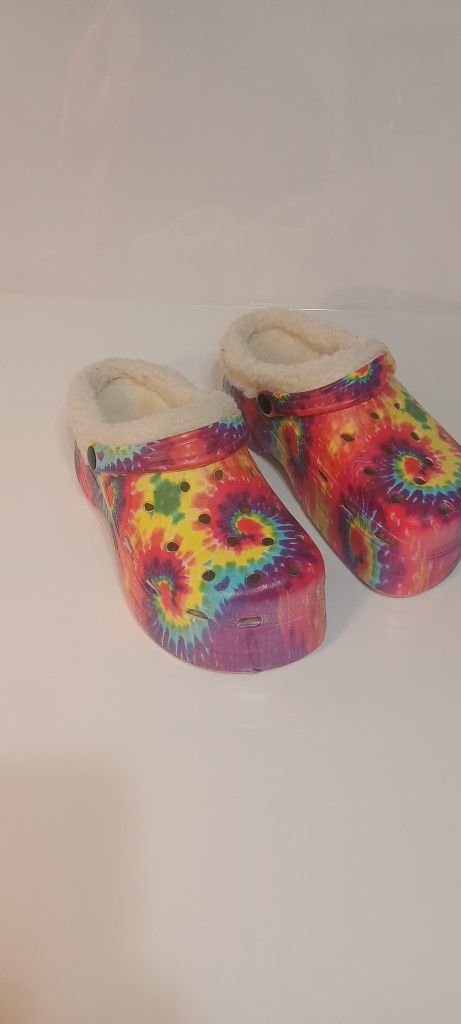 Tie Dye Platform Lined Crocs Women's Size 7