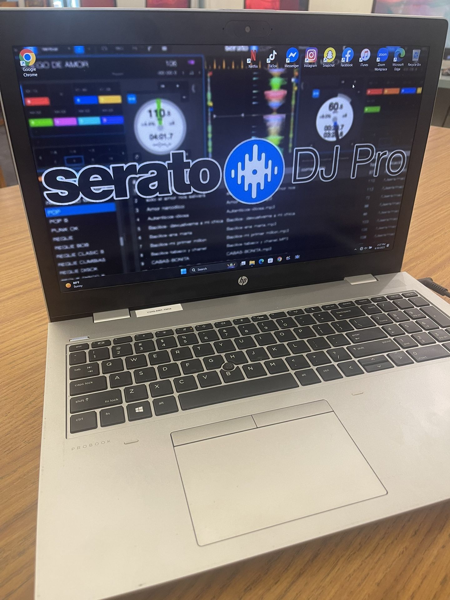 2020 año Laptop hp Ya Trae programas incluidos muy rapida Windows 11 con todo incluido 👇 🟥PROGRAMAS 🟥👇 ✅VIRTUAL DJ 8 ✅SERATO DJ pro ✅FL STUDIO