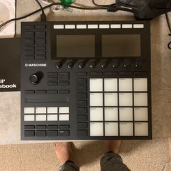 Native Instruments Machine MK3