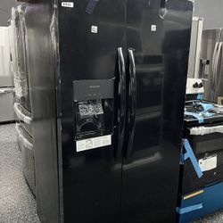New Frigidaire Side By Side Black Refrigerator 