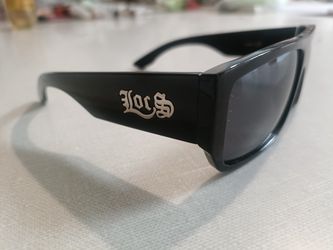 Loc's Sunglasses - solid black