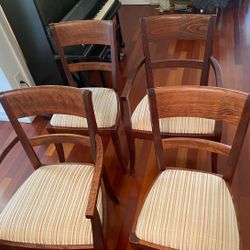 Made In Italy Pottery Barn Chairs Set 4 And Pier 1 Imports Dining Room Table 