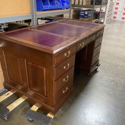 Harden Computer Table 
