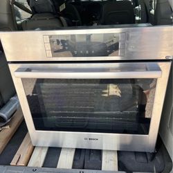 Bosch 800 Series  HBL8454UC 30 Inch Single Convection Oven Brand New!!!