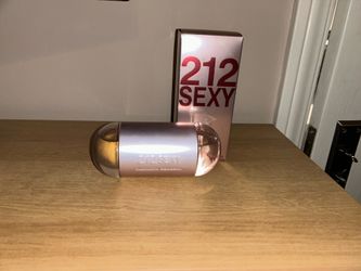 212 Sexy Carolina Herrera