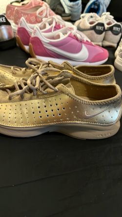 Nike women air superfly size 8