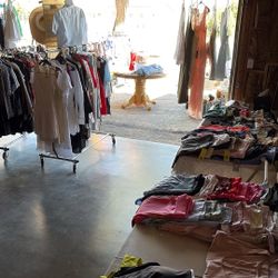 Yard Sale Gently Used Items Also Lots of New Women, Men And Children's Clothing At Reasonable Prices 😍