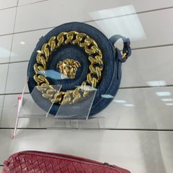 Purse Versace (Entrupy Verified)