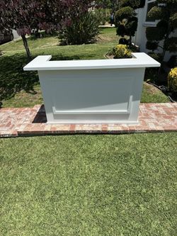 Custom Mobile Bar
