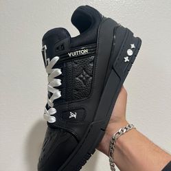 Lv Shoes