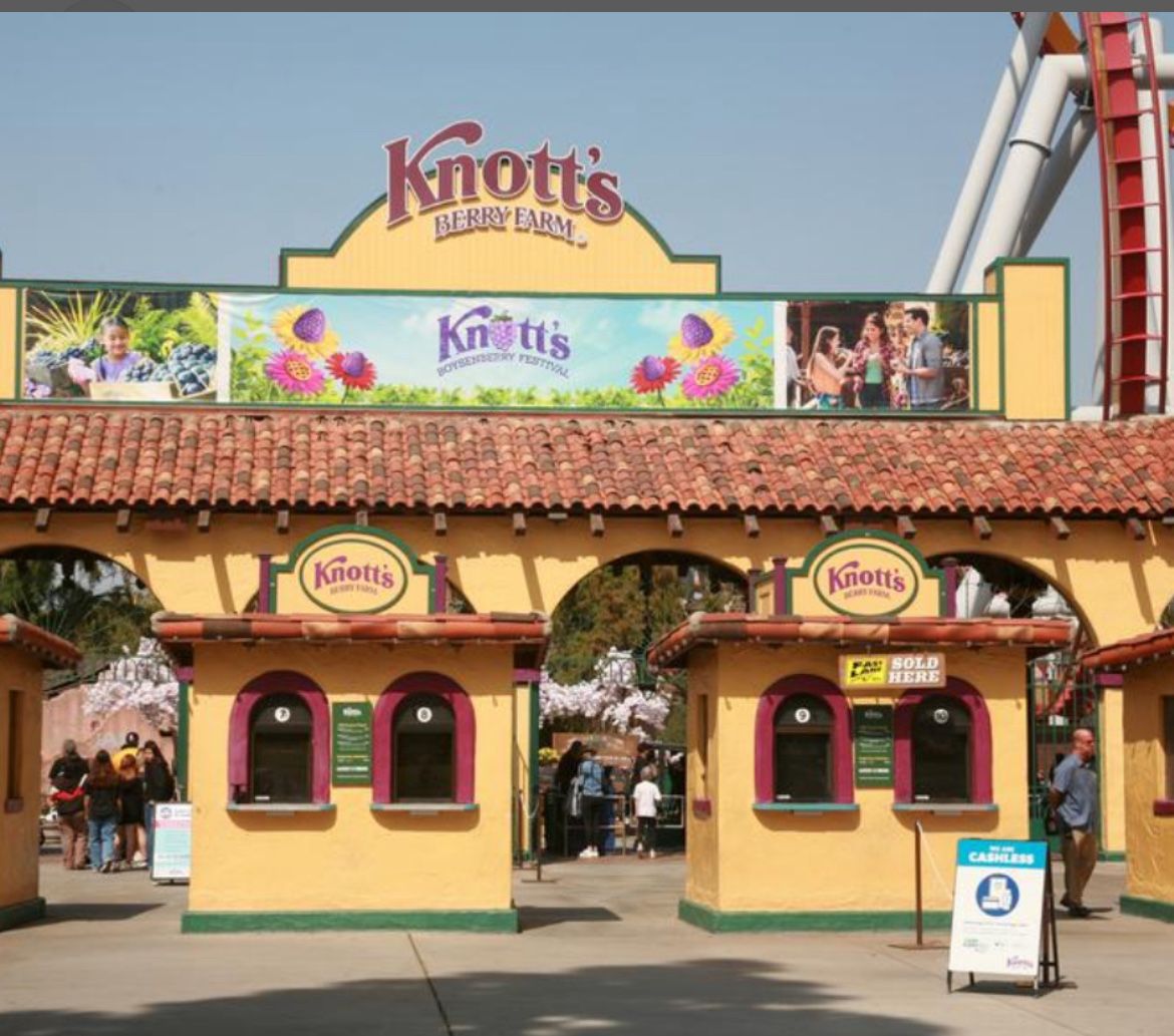 Knott’s passes