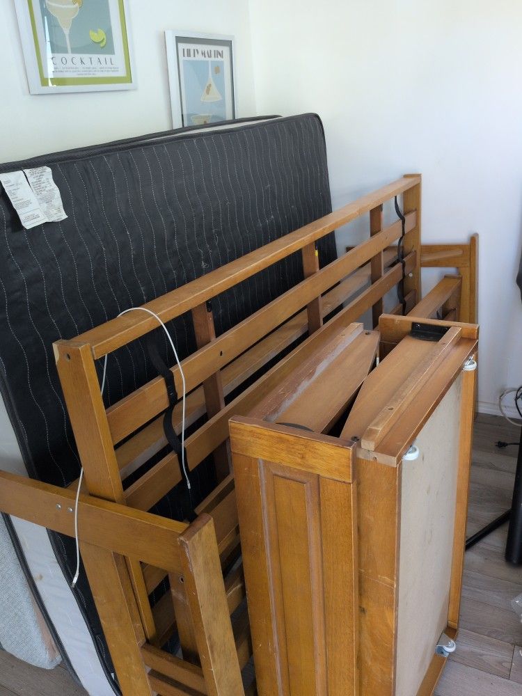 Bed Frames And Mattresses