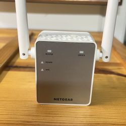 NETGEAR Wi Fi Range Extender. Essentials Addition..