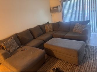 FREE GREY SECTIONAL