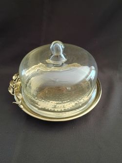 Cake tray with lid gold design)