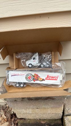 Jewel Semi With Trailer Die Cast