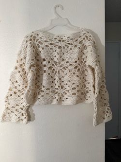 Handmade Cream Crochet Floral Cropped Long Sleeve Top