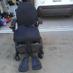 Quantum power chair