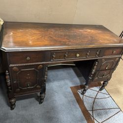 Antique Furniture 