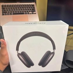 AirPod Pro Max