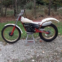 Yamaha Trails Bike