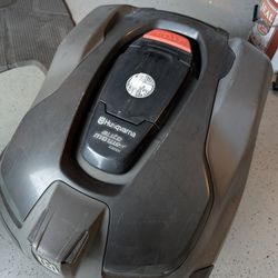 Husqvarna Automower 430XH Robotic Lawn Mower with GPS Assisted Navigation