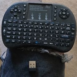 Wireless USB Keyboard 