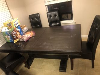 Kitchen Table