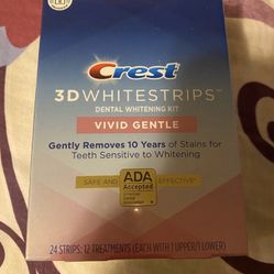 Crest 3d white strips sealed brand new