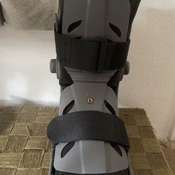 Walking Boot for Foot and Ankle Injuries