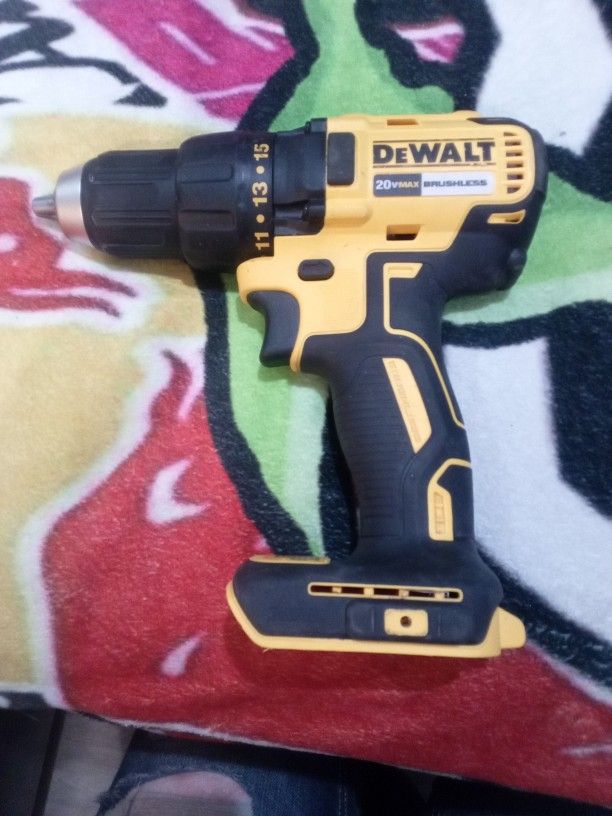 DeWalt Hammer Drill 