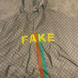 Gucci poncho/ cape